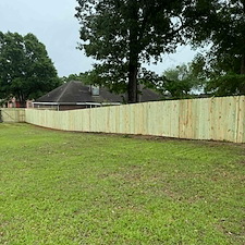 370-Plus-ft-Wood-Privacy-Fence-Installation-with-Double-Drive-Gate-in-Gulfport-MS 4